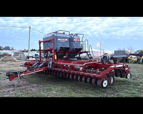 Sembradora Apache 918 AIR Dril año 2016