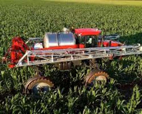 Pulverizadora Autopropulsada Kuhn Stronger HD