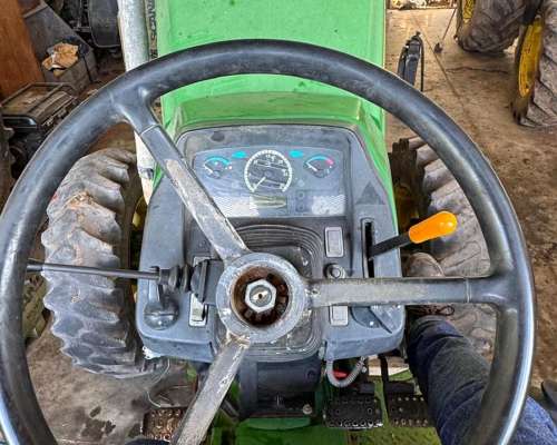 John Deere 5725 Dual, Paton. año 2014. 3pts. M 11000hs. 90hp
