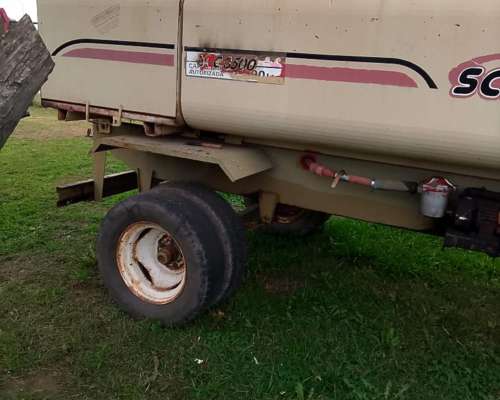 Cisterna Schiarre con Bauleras