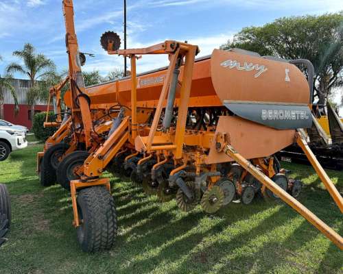 Sembradora Agrometal MXY de 31 a 21 Fert en Linea