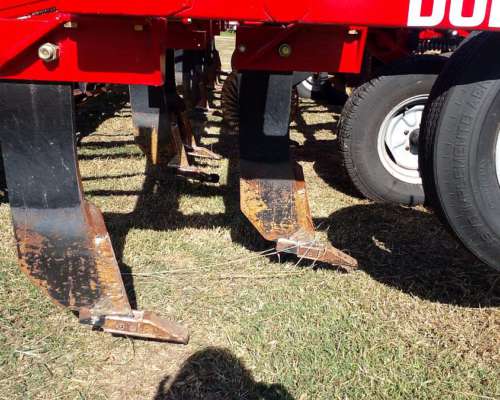 Paratil Dolbi año 2024. 15 Puas. Solo 300 Has USO