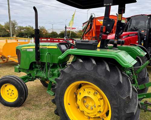Tractor John Deere 5065 e