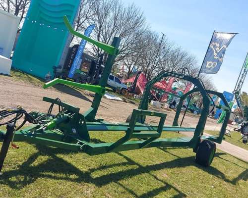 Transportador de 6+1 Rollos con Sistema Hidráulico Bernardin