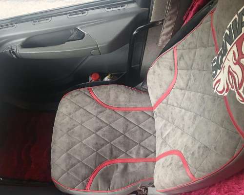 Scania 114g 330 año 2004 Tractor A/A Climatic Vigía