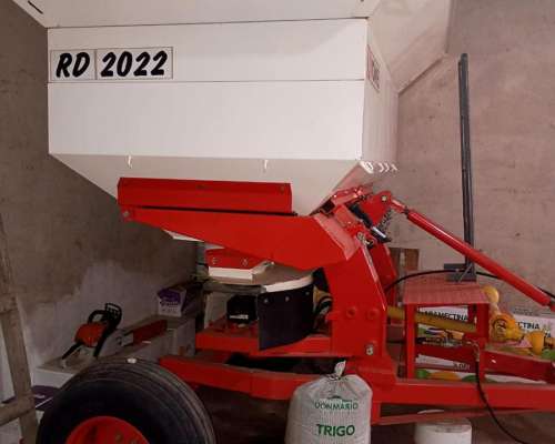 Fertilizadora Yomel RD 2022