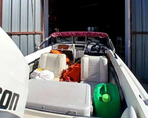 Lancha Casco de Paglietini Motor Jhonson 70 Deportivo año 20