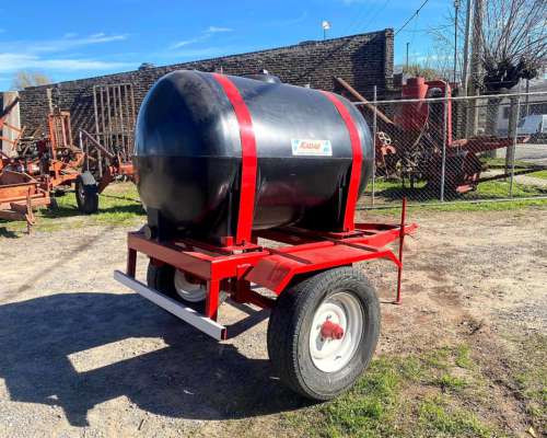 Acoplado Nuevo de 1.000 Litros