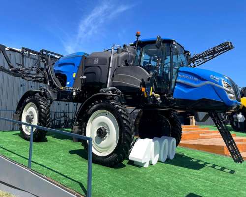 Pulverizador New Holland Defensor 4000 - Unidad Disponible