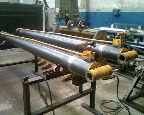 Fabricación de Cilindros Hidráulicos para Grúas