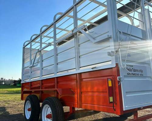 Oportunidad Jaula Vaquera 4 Mts Desmontable Apta Senasa