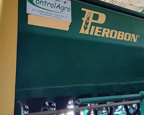 Sembradora Pierobon año 2013 de 30 Líneas a 21