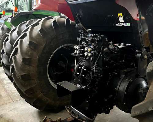 Tractor Case MXM 180