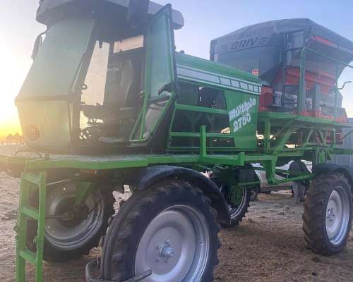 Fertilizadora Autopropulsada Metalfor 2750