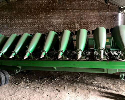 John Deere Serie 912. de 12 S a 52 CM. año 2007.