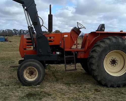 Tractor Zanello UP 100 con Pala Frontal