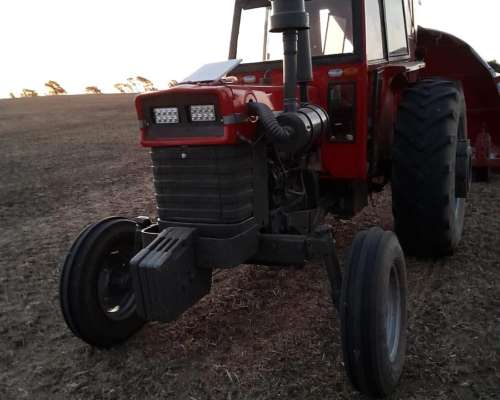 Tractor Massey Ferguson 1078 Usado