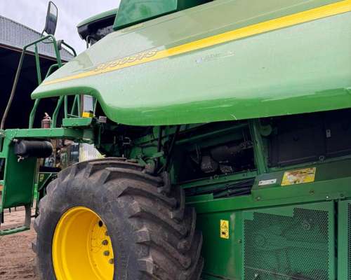 John Deere 9750 SS 635f. Piloto. M 2000 HS. R 6400 Hs
