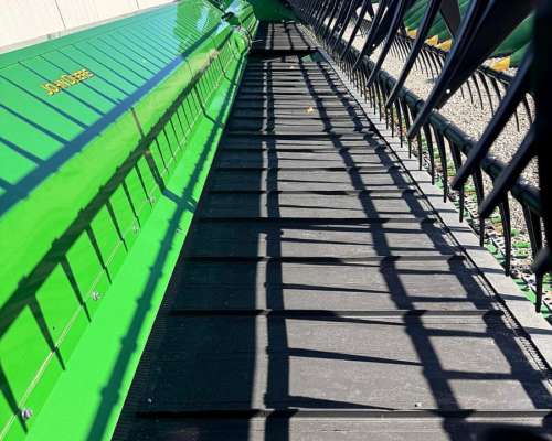 Cabezal John Deere 745 FD