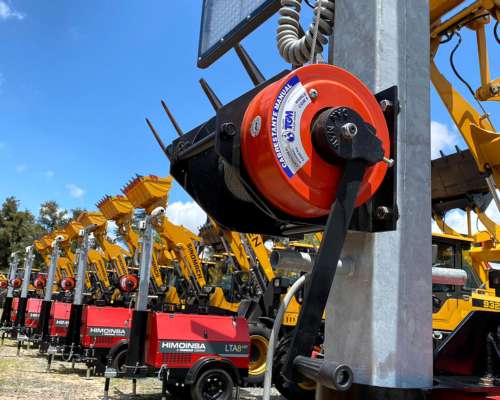 Torre de Iluminación Himoinsa LTA8 - Yanmar 13hp