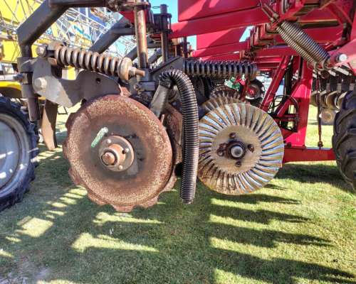 Sembradora Autotrailer MLS de 16 a 52 con Fert Lateral