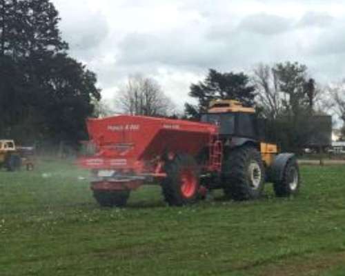 Fertilizadora Arrastre Yomel Impala 6000