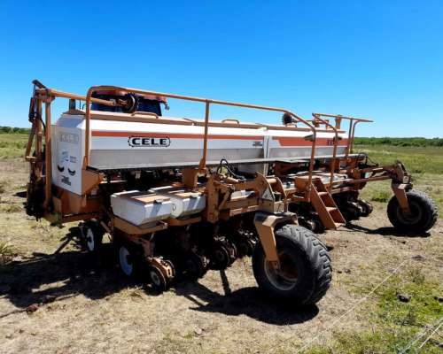 Sembradora Cele Activa II de 31 a 17,5 cm con Kit de Gruesa