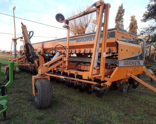 Agrometal TX Mega 22/35 Neumatica