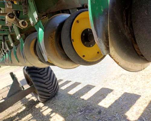 Tedeschi Auto Trailer, de 16 a 52.5cm a Placa