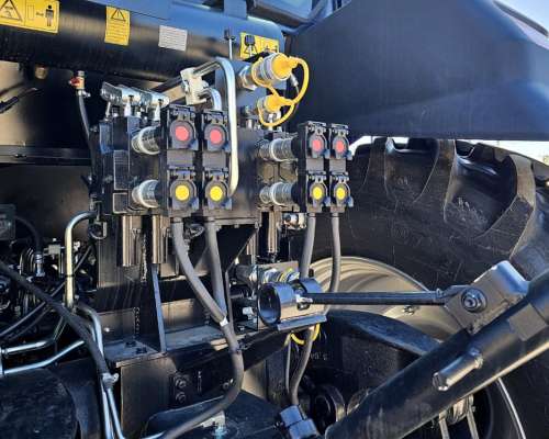 Tractor Lovol TR2604 260hp 4X4 3 Puntas Ruedas Duales