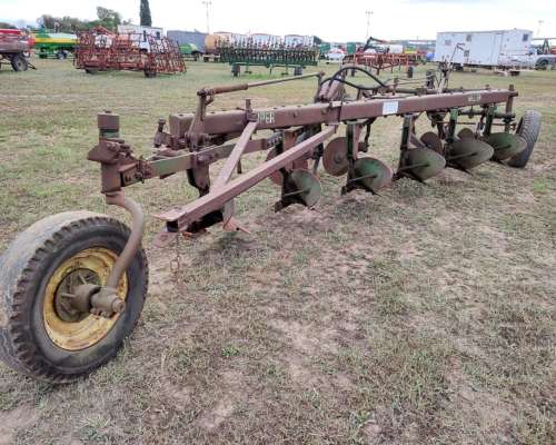 Arado Super Walter de 6 Rejas del 14
