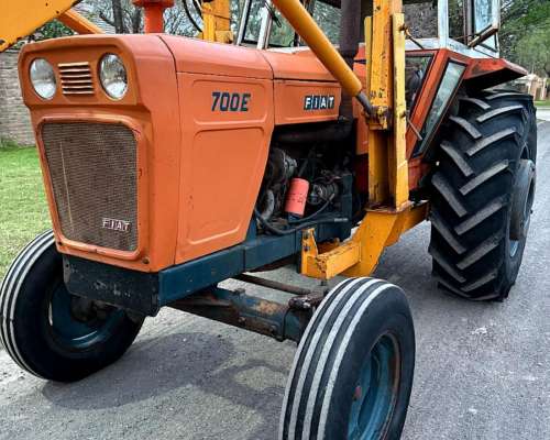 Fiat 700 e Pala Tbh.