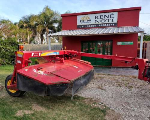 Segadora New Holland H7230 Modelo 2014