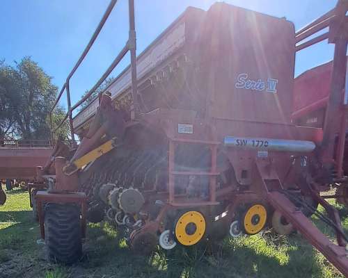 Sembradora Super Walter Grano Fino 31 Surcos a 21cm