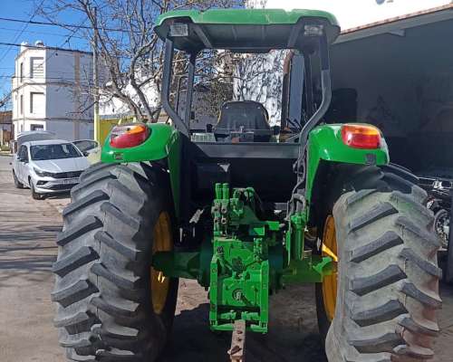 Tractor John Dhere 6615