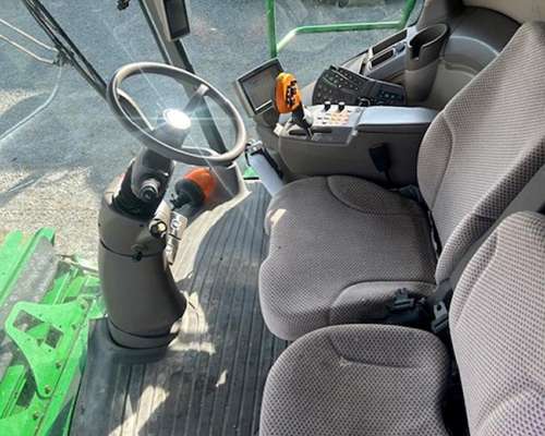 John Deere S690 Americana