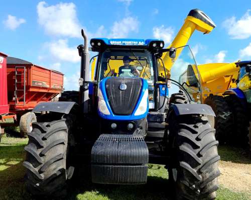 Tractor New Holland T7 240