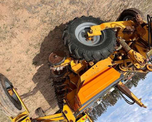 Sembradora Agrometal TX 12 a 52 cm