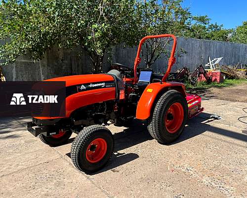 Tractor Hanomag 300p Parquero