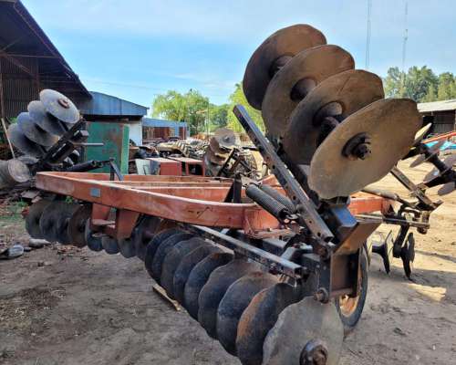 Desencontrada Apache RAP de 52 Discos con Alas a Resorte
