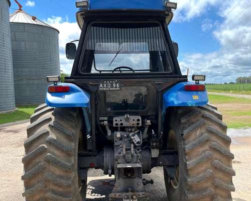 Tractor New Holland Tm120, 10800 HS, Caja 16x16, Cabina A.a.