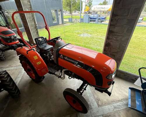 Tractor Hanomag 300a 30 HP 3 Ptos Nuevo