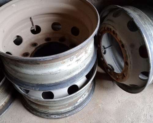 Vendo Llantas 8.25
