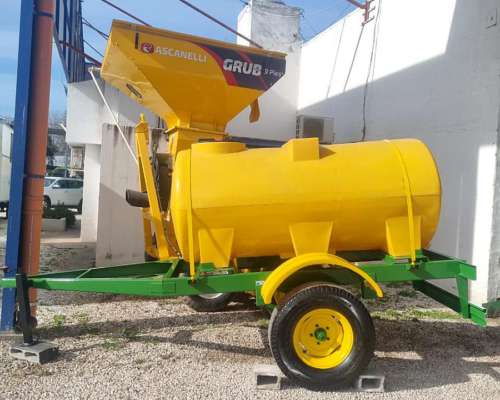 Acoplado Tanque 1750 Litros