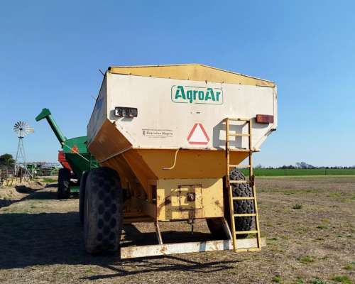 Tolva Autodescargable Agrar 22 TN. Balanza