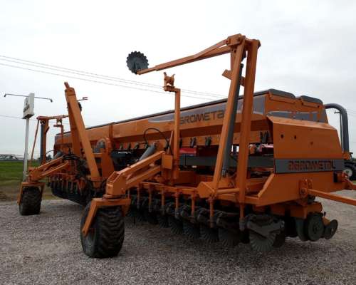 Agrometal TX Mega 23 a 35 con DVA TIM - Reacondicionada