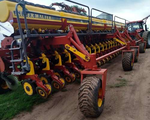 Sembradora Abonadora Super Walter W650 de 30 Surcos a 42 cm