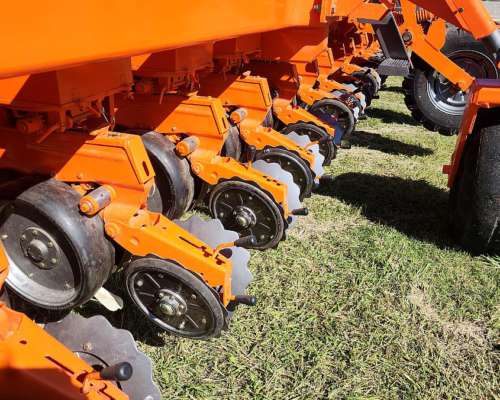 Agrometal de 16 a 52 Mecanica Doble Fertilizacion Reparada