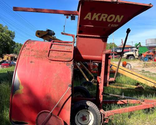 Embolsadora Akron Buen Estado