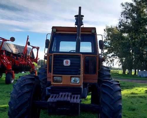 Tracotr Fiat NH 140-90 - 140hp Motor Reparado con 300 Hs